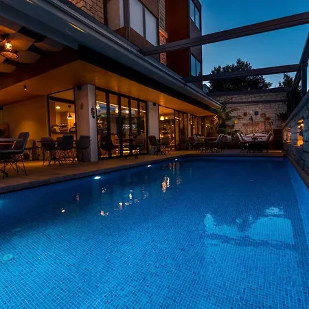 Yerli Alacati מלון Ciftlikkoyu