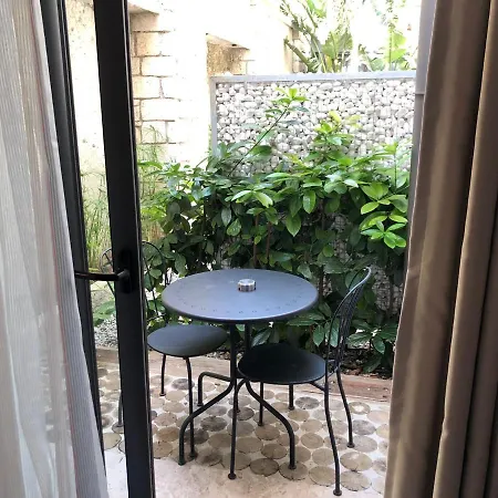 מלון Yerli Alacati 2*