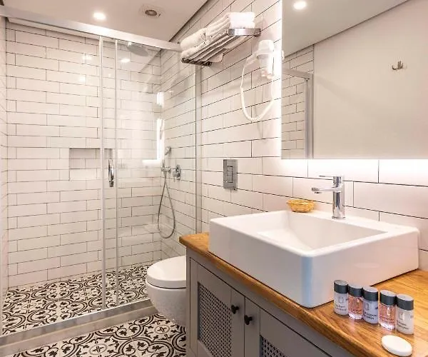 Yerli Alacati Ciftlikkoyu